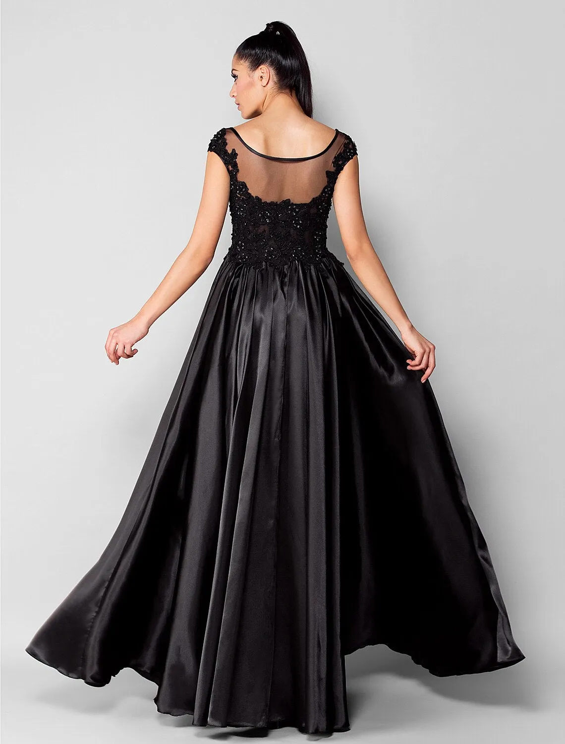 Ball Gown Minimalist Formal Evening Dress Illusion Neck Short Sleeve Floor Length Stretch Satin with Beading Appliques