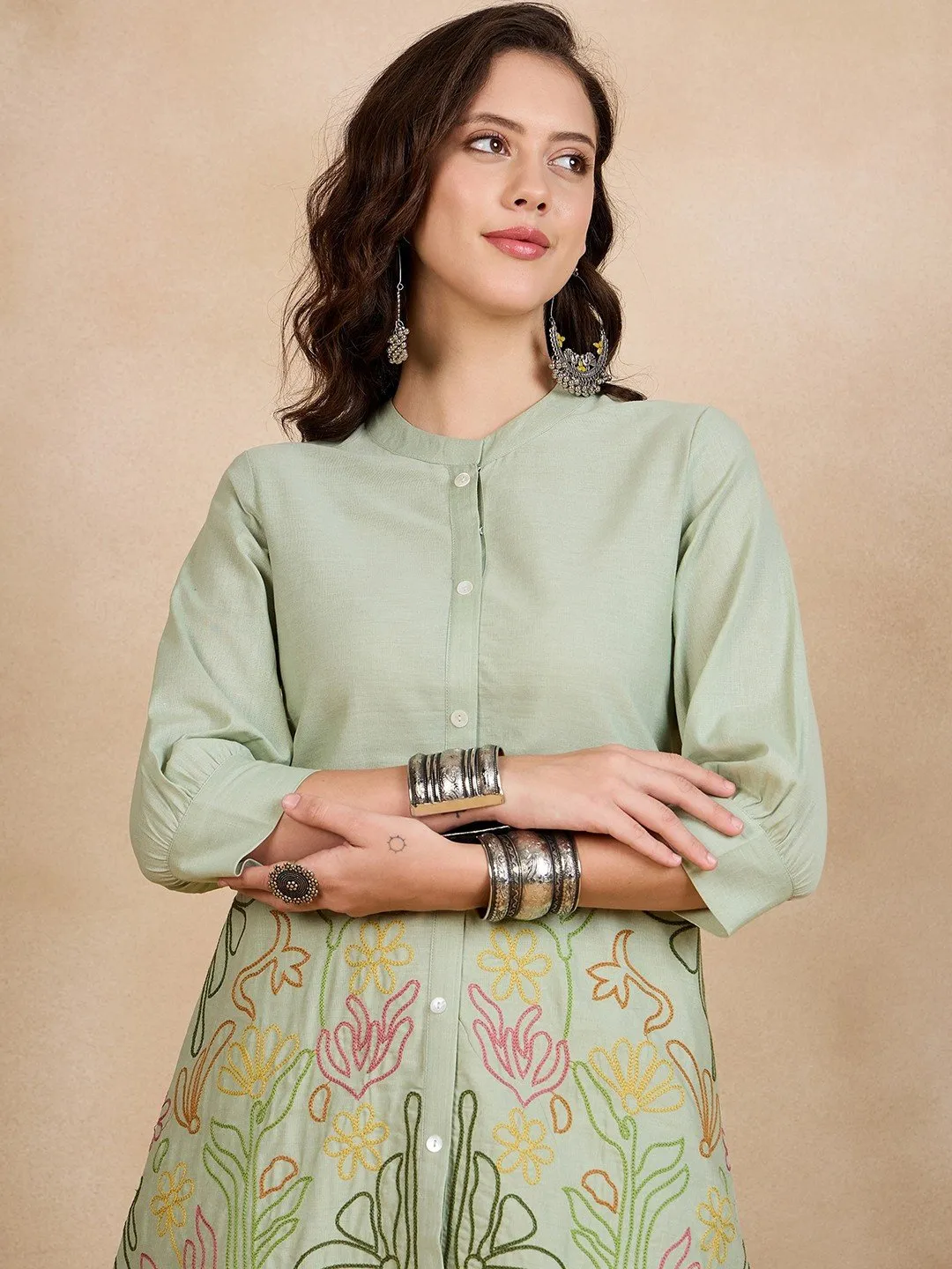 Green Floral Embroidered Mandarin Collar Tunic