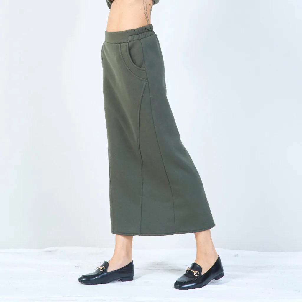 High-waisted midi skirt wholesale