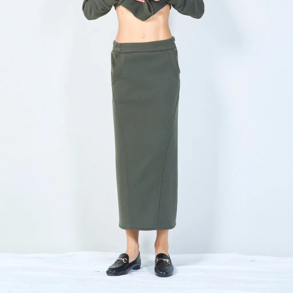 High-waisted midi skirt wholesale