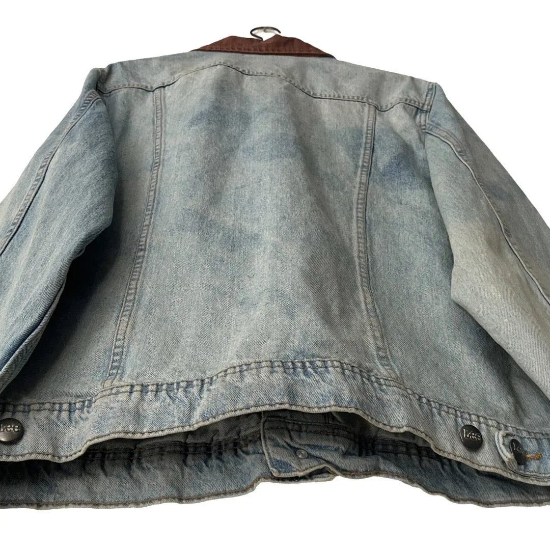 Lee Jeans Denim Trucker Jacket in Rural / LARGE