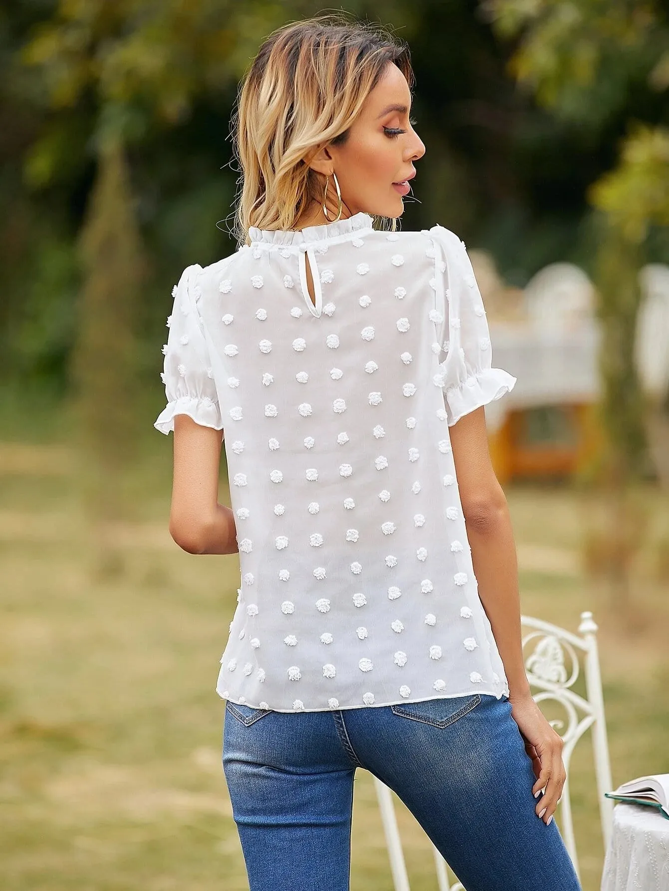 Puffed Sleeve Clip Dot Blouse