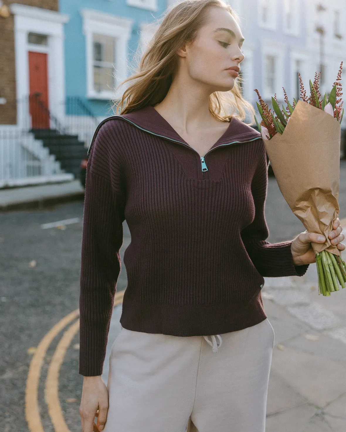 Ribbed Knit Quarter Zip Funnel Sweatshirt - Brown