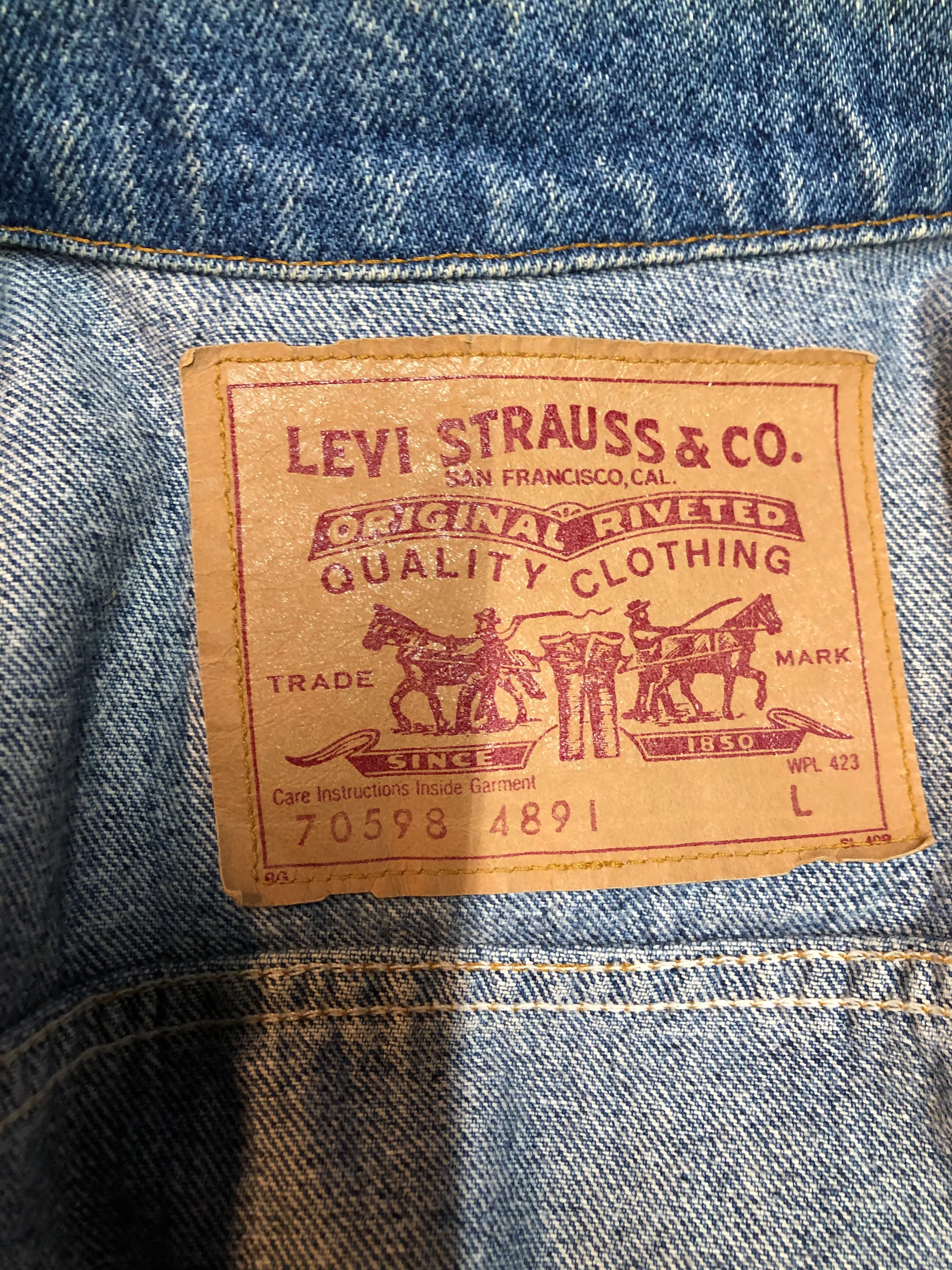 Vintage 80’s Levi’s Medium Wash Trucker Jacket SOLD